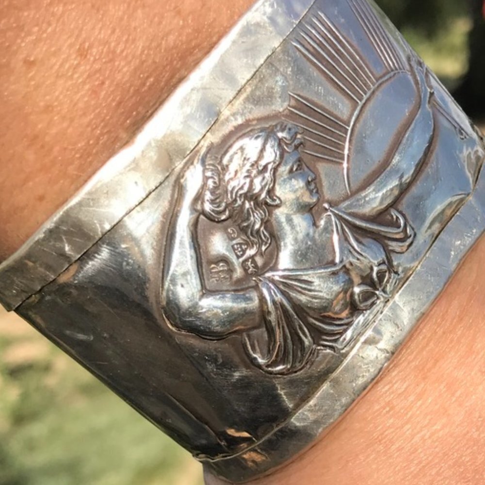 Athena Goddess Columbia Antique Solid Sterling Silver 925 Cuff Bracelet Museum - Picture 6 of 9